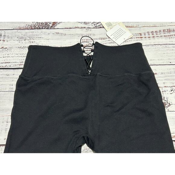 Fabletics Women's Black High Waisted Seamless Ribbed Ankle Leggings Size 27 NWT - Picture 5 of 12